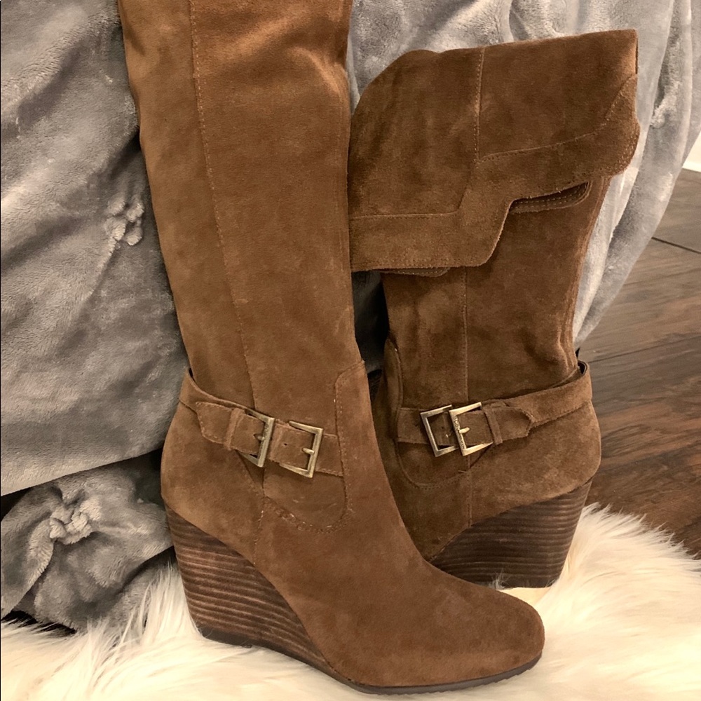 BCBG tall brown leather boots 8.5
